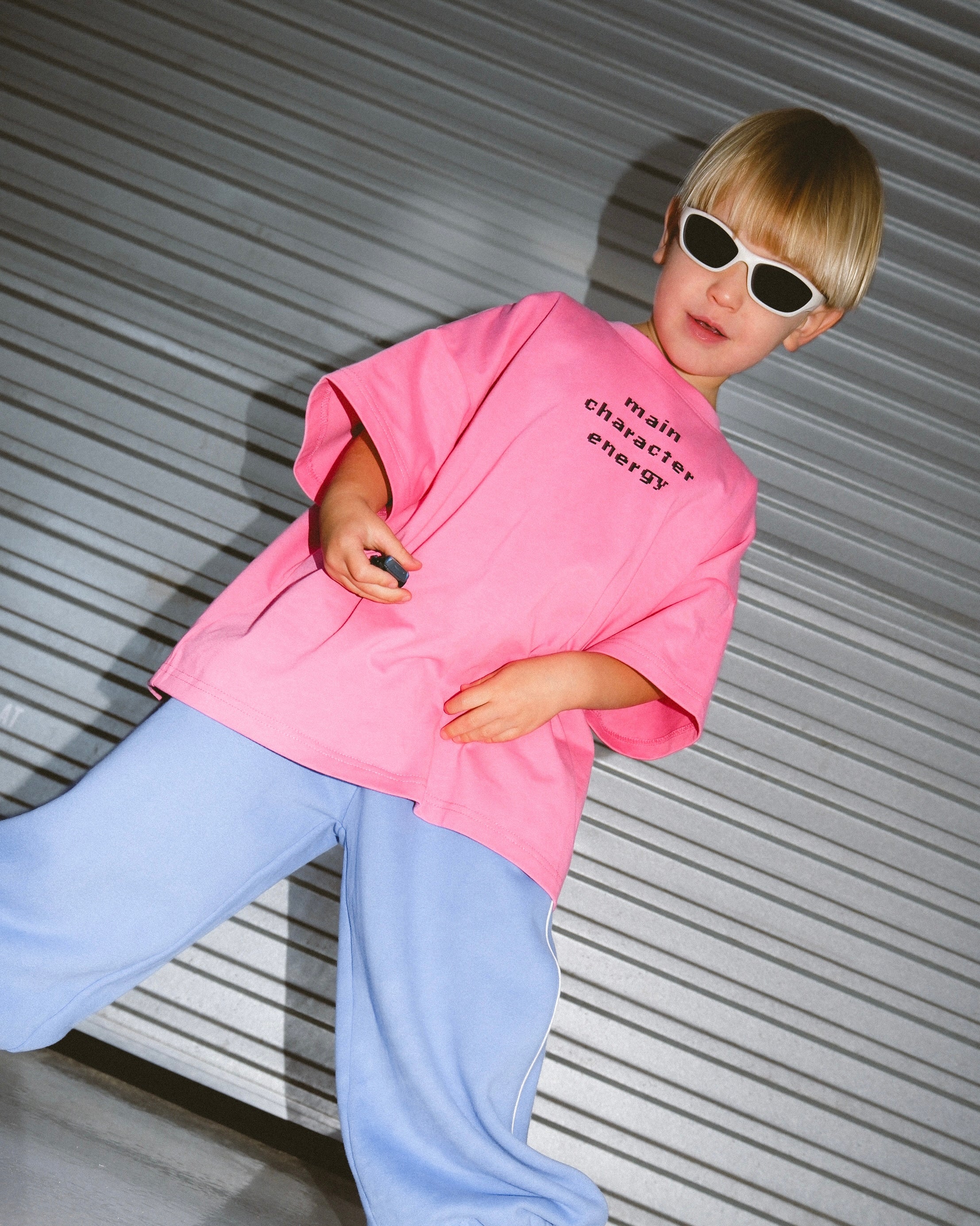 Main Character Energy Tee - Bright Pink